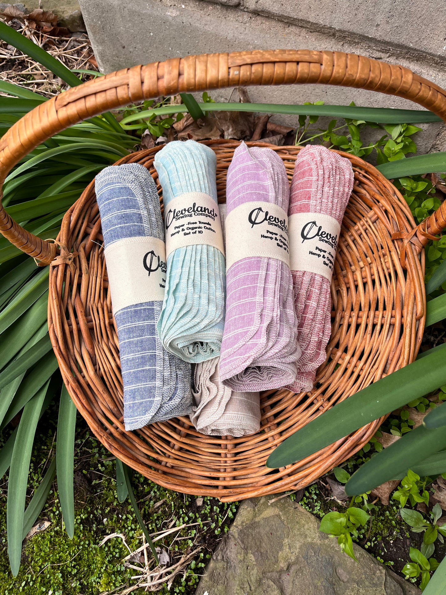 Paper-Free sustainable, reusable, washable eco-friendly unpaper towels